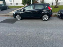Schwarz Gebraucht 2014 Ford Fiesta Titanium Kleinwagen | 6.700 € (Fairer Preis)