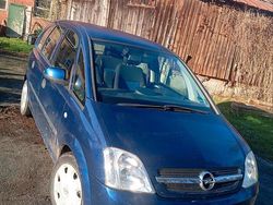 Blau Gebraucht 2003 Opel Meriva Van / Kleinbus | 400 € (Guter Preis)
