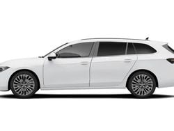 Silber Gebraucht 2024 VW Passat Business Kombi | 33.880 € (Guter Preis)