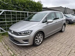 Silber Gebraucht 2014 VW Golf Sportsvan Highline Van / Kleinbus | 12.900 € (Fairer Preis)