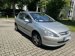 Grau Gebraucht 2004 Peugeot 307 Filou Limousine | 1.799 € (Fairer Preis)