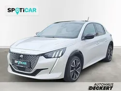 Weiss Gebraucht 2021 Peugeot e-208 GT Kleinwagen | 14.990 € (Fairer Preis)