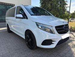 Weiß Gebraucht 2017 Mercedes V250 AMG Van / Kleinbus | 25.900 €