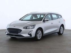 Silber Gebraucht 2021 Ford Focus Titanium Kombi | 15.333 € (Fairer Preis)