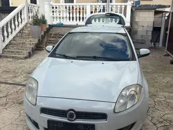 Weiß Gebraucht 2008 Fiat Bravo Kleinwagen | 1.850 € (Etwas zu teuer)