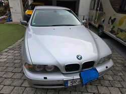 Silber Gebraucht 2001 BMW 525 Limousine | 850 € (Fairer Preis)