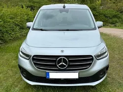 Silber Gebraucht 2023 Mercedes T160 Van / Kleinbus | 22.600 € (Fairer Preis)