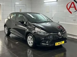 Sternenschwarz Gebraucht 2018 Renault Clio IV LIMITED Kleinwagen | 9.400 € (Fairer Preis)