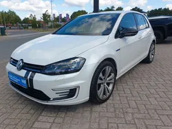 Weiß Gebraucht 2015 VW Golf VII GTE Limousine | 12.900 € (Fairer Preis)