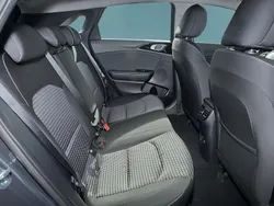 Grau Neu 2025 Kia Ceed Spirit Kleinwagen | 26.199 € (Superpreis)