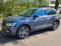 Grau Gebraucht 2020 VW Tiguan SUV | 30.700 € (Fairer Preis)