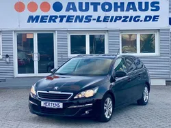 Blau Gebraucht 2015 Peugeot 308 Style Kombi | 8.990 € (Etwas zu teuer)