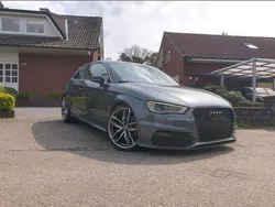 Grau Gebraucht 2014 Audi A3 S-Line Kleinwagen | 19.500 €
