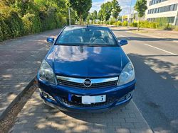 Blau Gebraucht 2008 Opel Astra Cabriolet Cabrio | 6.600 € (Teuer)