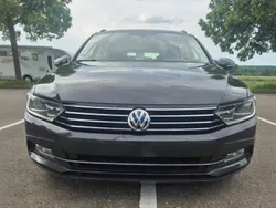 Braun Gebraucht 2018 VW Passat Comfortline Kombi | 15.200 € (Teuer)