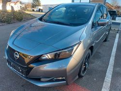 Grau Gebraucht 2022 Nissan Leaf N-Connecta Kleinwagen | 15.990 € (Guter Preis)