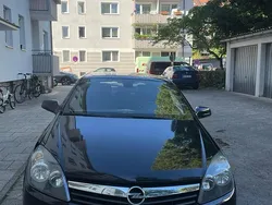 Schwarz Gebraucht 2006 Opel Astra GTC Kleinwagen | 1.999 € (Fairer Preis)