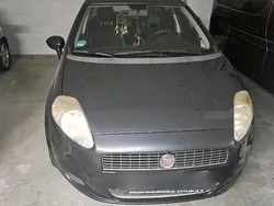 Schwarz Gebraucht 2009 Fiat Punto Kleinwagen | 1.200 € (Guter Preis)