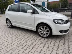 Weiß Gebraucht 2013 VW Golf VII Comfortline Limousine | 6.999 € (Guter Preis)