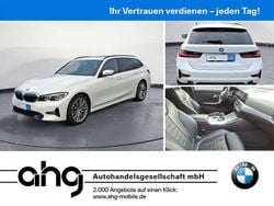 Weiß Gebraucht 2021 BMW 320 Sport Line Kombi | 30.630 € (Etwas zu teuer)