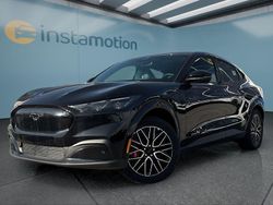 Schwarz Neu 2025 Ford Mustang Mach-E SUV | 54.199 € (Fairer Preis)