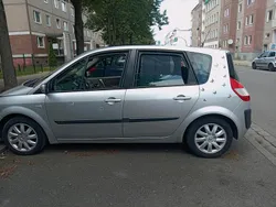 Silber Gebraucht 2006 Renault Scénic II Van / Kleinbus | 1.450 € (Guter Preis)