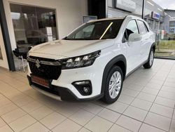 Weiß Neu 2025 Suzuki SX4 Comfort SUV | 26.490 € (Fairer Preis)