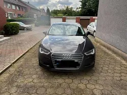 Braun Gebraucht 2014 Audi A3 Attraction Limousine | 9.500 € (Fairer Preis)