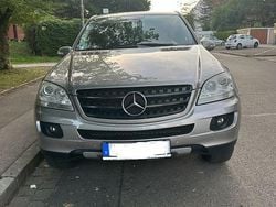 Grau Gebraucht 2007 Mercedes ML280 SUV | 4.000 € (Superpreis)