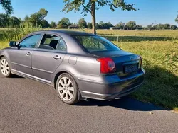 Grau Gebraucht 2007 Toyota Avensis Limousine | 1.950 € (Superpreis)