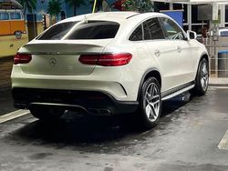 Weiß Gebraucht 2017 Mercedes GLE500 AMG line Coupé | 45.850 € (Etwas zu teuer)