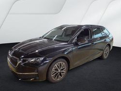 Schwarzmagic perleffekt (metallic) Gebraucht 2025 Skoda Octavia Lodge Limousine | 33.900 € (Fairer Preis)
