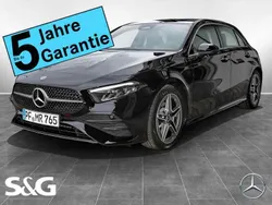Unilack nachtschwarz Gebraucht 2024 Mercedes A200 AMG Limousine | 37.299 € (Teuer)