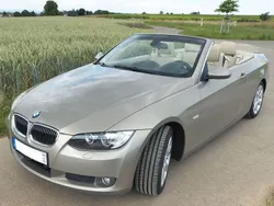 Beige Gebraucht 2008 BMW 330 Cabriolet Comfort Edition Cabrio | 13.900 € (Fairer Preis)