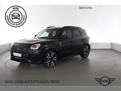 Schwarz Gebraucht 2024 Mini John Cooper Works Countryman SUV | 42.220 €
