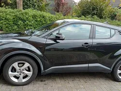 Schwarz Gebraucht 2017 Toyota C-HR SUV | 12.750 € (Guter Preis)