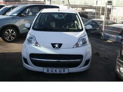 Weiss (metallic) Gebraucht 2010 Peugeot 107 Filou Kleinwagen | 5.500 €