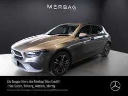 Grau Gebraucht 2023 Mercedes A180 Progressive Limousine | 27.960 € (Guter Preis)
