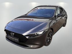 Grau Gebraucht 2024 Mazda 3 Homura-Line Limousine | 25.990 € (Etwas zu teuer)