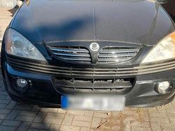 Schwarz Gebraucht 2005 Ssangyong (KGM) Kyron SUV | 1.050 €