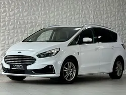 Weiß Gebraucht 2020 Ford S-MAX Ambiente Van / Kleinbus | 17.600 € (Teuer)
