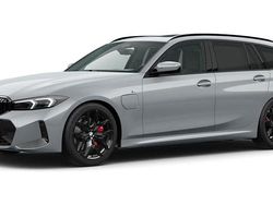 Grau Gebraucht 2024 BMW 330e Comfort Edition Kombi | 52.032 €