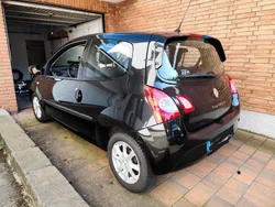 Schwarz Gebraucht 2014 Renault Twingo Initiale Paris Kleinwagen | 3.700 € (Fairer Preis)