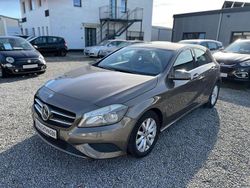 Monolithgrau Gebraucht 2013 Mercedes A180 Style Limousine | 9.990 € (Fairer Preis)