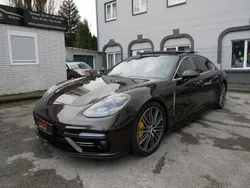 Ristrettobraun metallic Gebraucht 2018 Porsche Panamera Turbo S Executive Limousine | 74.950 €