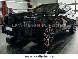 Schwarz Gebraucht 2024 BMW X7 M Sport SUV | 109.980 € (Teuer)