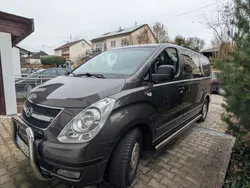 Hyundai H-1