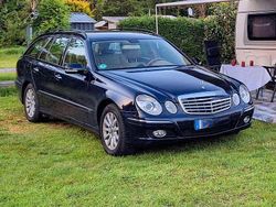 Blau Gebraucht 2007 Mercedes E280 Kombi | 4.880 € (Fairer Preis)