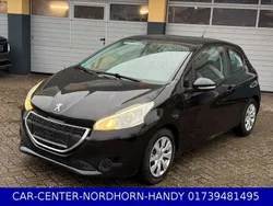 Schwarz Gebraucht 2014 Peugeot 208 Active Kleinwagen | 4.999 € (Fairer Preis)