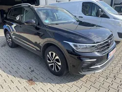 Schwarz Gebraucht 2022 VW Tiguan Active SUV | 31.000 € (Fairer Preis)